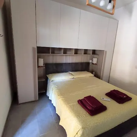 Holiday home Casa York *